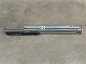 Skuffeuttrekk høyre. 420 mm m/snapper