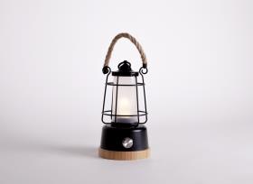 Lampe opladelig og dæmpbar